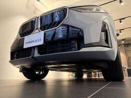 ■エンジン1995cc 直列4気筒DOHCツインターボ+モーター (ディーゼル)197馬力/40.8kg■ボディーサイズ：全長:4755×全幅:1920×全高:1660 車重：1930kg