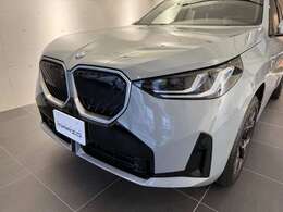 正規ディーラーにて保証継承をしてご納車させていただくので、車検満了日の令和10年2月27日まで新車保証が受けられます。安心してお乗りいただくことが可能です。