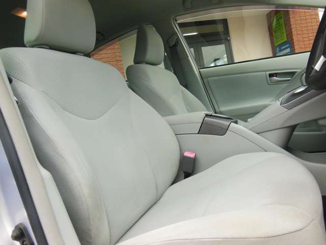 内装状態も良好ですのでご安心ください