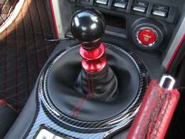 走りの6速マニュアル！軽快な走りが楽しめますね！！