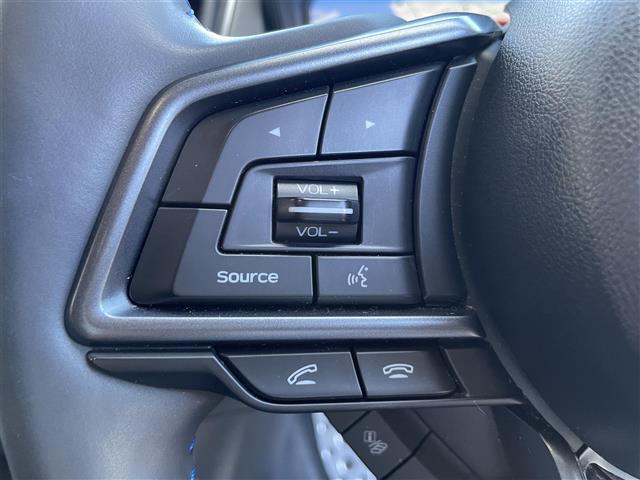 【運転席操作部】快適なドライブを楽しむための機能が装備されています！運転席から触れるので、使いやすいです！除菌プランいれていただくと、さらに清潔で安心していただけます！
