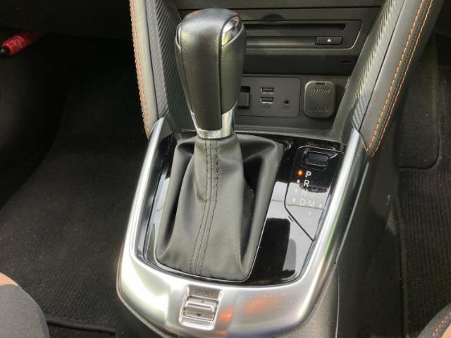 お車に合わせて無料保証以外にも、保証範囲、期間、距離を拡充させた有料保証もご用意しております！中古車の購入が初めてで不安・・・というお客様もご安心ください！