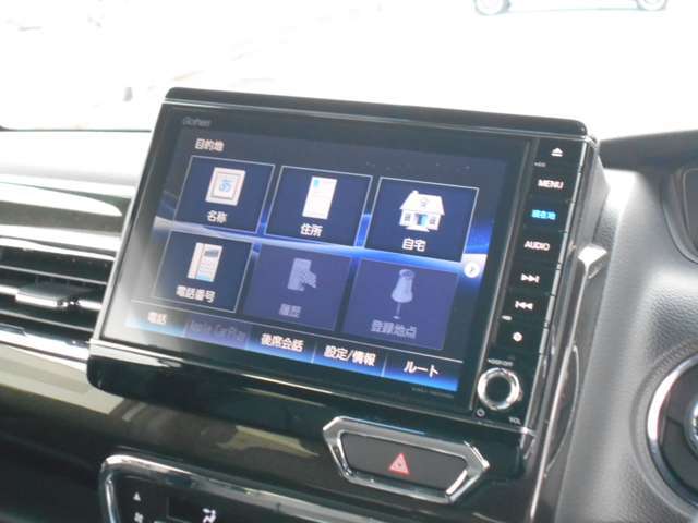 純正ナビでお出かけ楽々。
