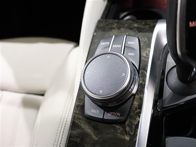 メンテナンスパックはご購入時だけのお得な点検・整備パック(有償)。点検コースと車検コースがございます。詳しくは店舗コーディネーターまでお問い合わせ下さい。