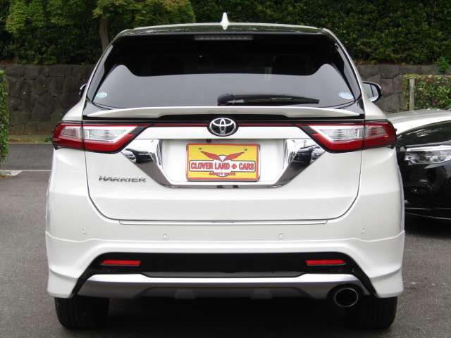 【車両画像撮影サービス】もう少し詳細な車両画像がほしい！ここが気になる！何枚でも写真をとって画像をお送りいたします！LINEでのお問合せもOK。お気軽に当社スタッフにご用命ください。