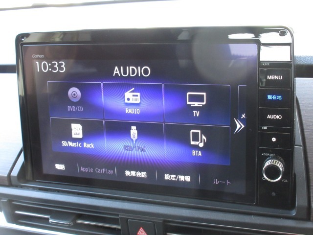 ナビゲーションはギャザズ10インチメモリーナビ（VXU-217DYi）を装着しております。AM、FM、CD、DVD再生、Bluetooth、音楽録音再生、フルセグTVがご使用いただけます。