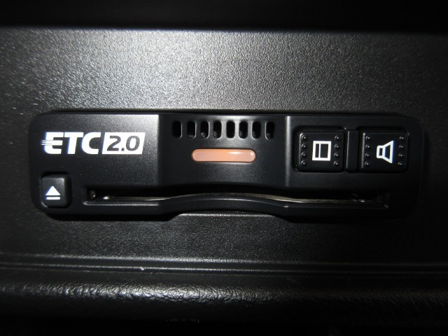 今や必需品のETCが付いています！ETCを使えば土日祝日割や深夜割などのメリットを受けることができます。（※注、ETCセットアップ費用は含まれておりません。別途必要となります。