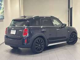 グループ下取・買取車両を中心に、新入庫車両が毎日続々入荷中！！非公開車両も多数ございます。是非、一度お電話にてお問合せください！電話番号：042-736-0297