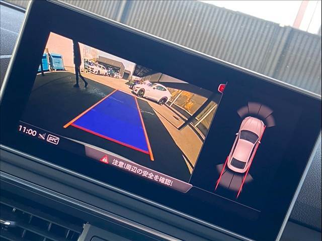 「アラウンドビューモニター」を装備で駐車が苦手な方でも安心です。