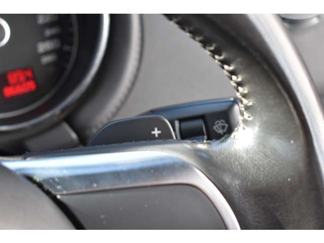 パドルシフトでスポーティーな走りを楽しんで頂けます！