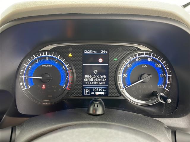【スピードメーター】メーターがシンプルで見やすく運転しやすいですね！