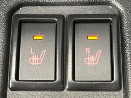 【シートヒーター】寒い日に重宝するシートヒーター！エアコンより早く温まってくれるので寒がりの人も安心ですね♪エアコンの温風は乾燥するから苦手、という方にもをおすすめです。