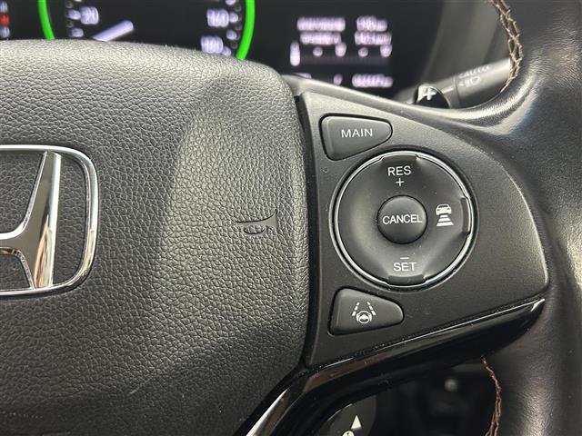 【運転席操作部】快適なドライブを楽しむための機能が装備されています！運転席から触れるので、使いやすいです！除菌プランいれていただくと、さらに清潔で安心していただけます！