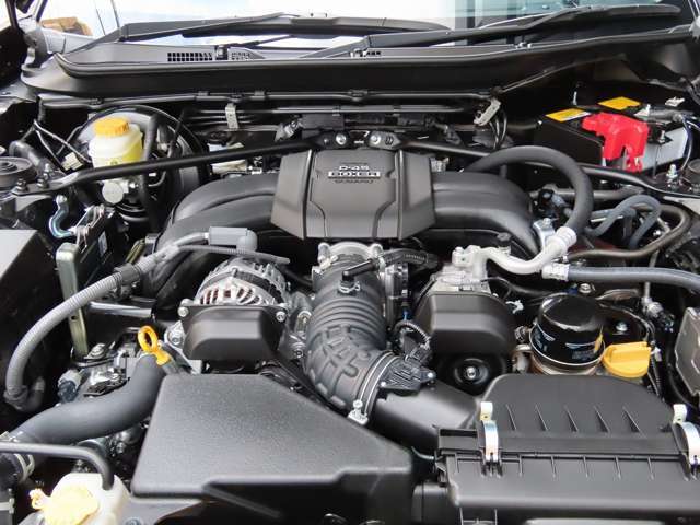 ☆★☆　高年式　☆★☆　・　☆★☆　低走行　☆★★　・　☆★☆　オプションパーツ多数付き　☆★☆　・　☆★☆　リセールバリュー　☆★☆　などの強い拘りを持ったラインナップが当店の自信となっております！