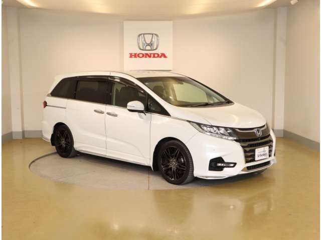 事故や故障などのトラブルから点検・車検予約、クルマに関する急な困りごとまで。まとめてHONDAにお任せください。