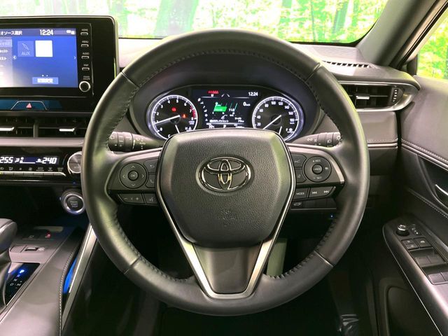 【ステアリングスイッチ】運転中、前方から目線をそらすことなく、オーディオ等の操作が可能な便利機能！安心＆快適なドライブを演出してくれます♪
