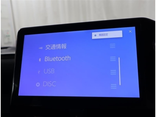 Tコネクト対応10インチ大画面ナビ搭載で、初めての道や遠出でも安心です！機種によってはTV・DVD・オーディオプレイヤー接続・ブルートゥース機能などでいろいろな使い方も出来ますよ！