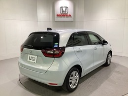【Honda認定中古車 U-Select】　は3つの安心をお約束します。　1　Hondaのプロが整備した安心。 2　第三者機関がチェックした安心。　3　購入後もHondaが保証する安心。