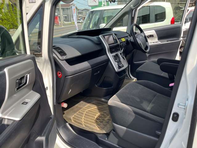 旧車・中古車！お車の事ならカーショップアズ♪【TEL(無料)　0078-6002-708147】自社工場完備なので、ご購入後のアフターフォローもお任せ下さい！