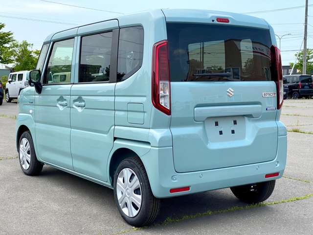 国交省の代わりに車検認定ができる「陸運局指定工場」の資格をもっており、熟練の整備士や国家資格を持った整備士が揃ってます！