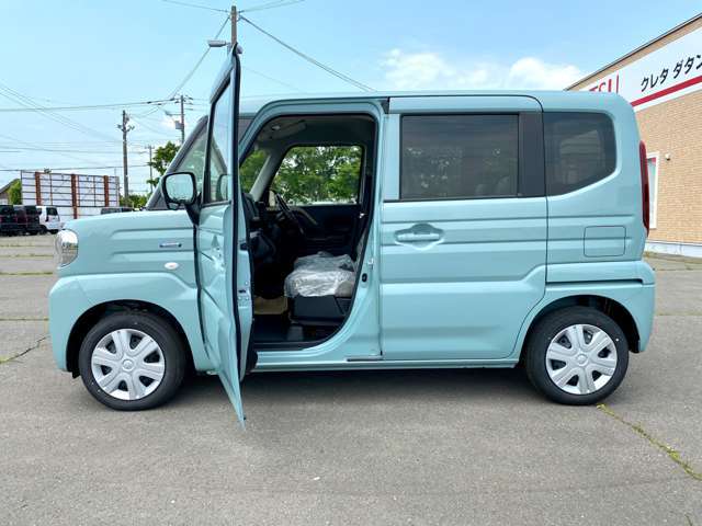 事故の際も保険の交渉から車の修理や代車の手配まで迅速に対応！保険のアドバイザーがカーライフに最適なプランをご提案します！