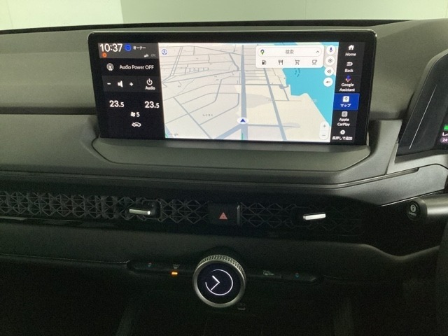 12.3インチ Honda CONNECTディスプレーに、Google アシスタント、Google マップ、Google Play を搭載。よりパーソナライズされたドライブ体験を提供します。