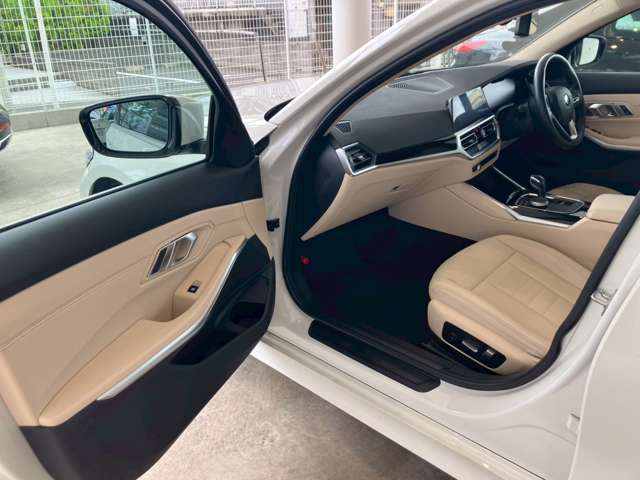 BMW　Premium　Selection　調布/〒182-0015東京都調布市八雲台2-14-1/TEL.042-426-1166/営業時間：10：00-18：00