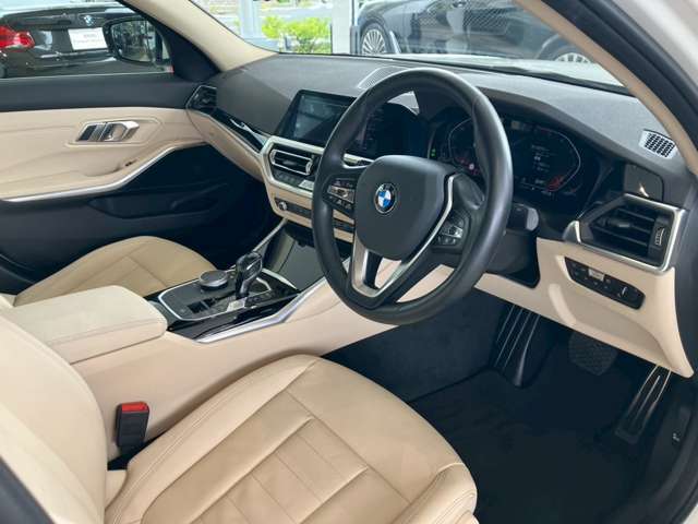 BMW　Premium　Selection　調布/〒182-0015東京都調布市八雲台2-14-1/TEL.042-426-1166/営業時間：10：00-18：00
