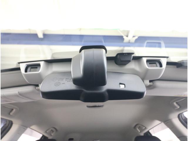 ■アイサイトVer.3搭載。プリクラッシュブレーキ、車線逸脱警報、誤発進抑制(前後方誤発進)、先行車発進お知らせ機能、全車速追従機能付クルーズコントロールなど様々な機能でドライバーを支援致します。