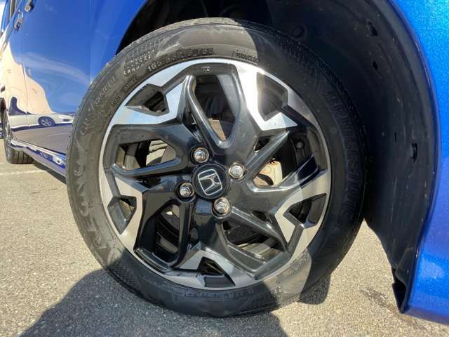 ◆最新ナビ（フルセグ・ワンセグ・DVD再生）もご案内。カロッツェリア・アルパイン・イクリプスのナビを取扱しておりバックカメラ（バックモニター）後席モニター（フリップダウンモニター）の取付も可能です