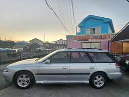 ☆現車確認をオススメいたします。商品は中古車ですので。年数相応の小傷等があります。仕様についての記載漏れがある場合がございますので、電話にて車両のご確認をお願いいたします
