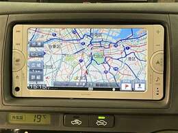 充実の装備が揃った中古車で快適なカーライフを。豊富な機能で便利さを追求し、使いやすさと安心感を提供します。安全性と快適性を追求した整備済み車両で、心地よいドライブをお楽しみください。