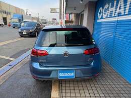 エコカー減税/ワンオーナー/CD/BT/USB/AUX/ACC/レーンセンサー/A格納ミラー/Aライト/Aストップ/パドルシフト/HIDライト/純正17AW（225/45/17）22年製/1年保証付