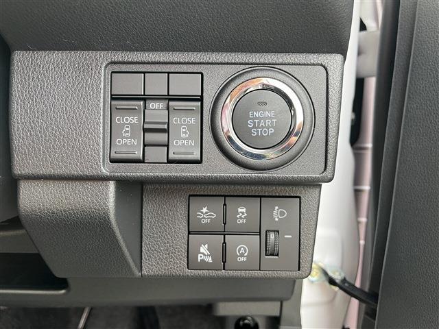 ★自動車保険もお任せ★　保険の専門店【保険のはなこ】には専門の知識を持ったスタッフとあいおいニッセイ同和損保・東京海上日動保険・損害保険ジャパンの3社取り扱いで任意保険もお気軽にご相談ください！！