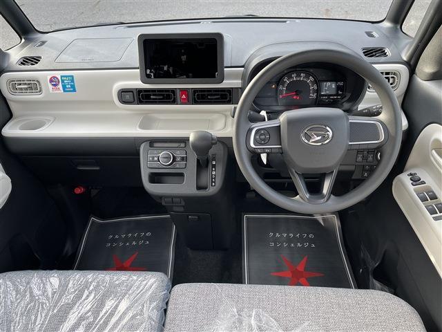 ★200名以上のスタッフで対応★　各専門店に専門のスタッフを配置する事でお客様に合ったアドバイスをさせて頂きます。女性スタッフも多数在籍していますので、女性の方でも安心してご来店ください！！