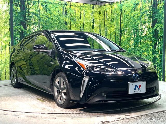 大好評のボディコーティング「弾スプラッシュコート」もご納車までに施工可能。通常のガラスコートと異なる、耐久年数6年の無機質ガラスコーティングが、ボディをキレイな状態に保ってくれます。