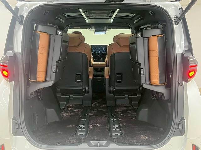 ☆全車修復歴なし！鑑定付きの良質なお車のみを厳選して展示中☆第3者機関の認定付き車ですので、遠方の方でも、安心してご検討いただけます。