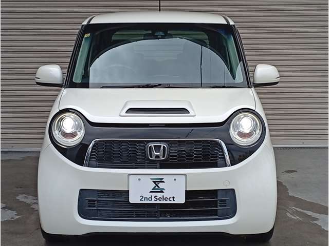 プロジェクタータイプ ディスチャージヘッドライト〈HID〉装備！！