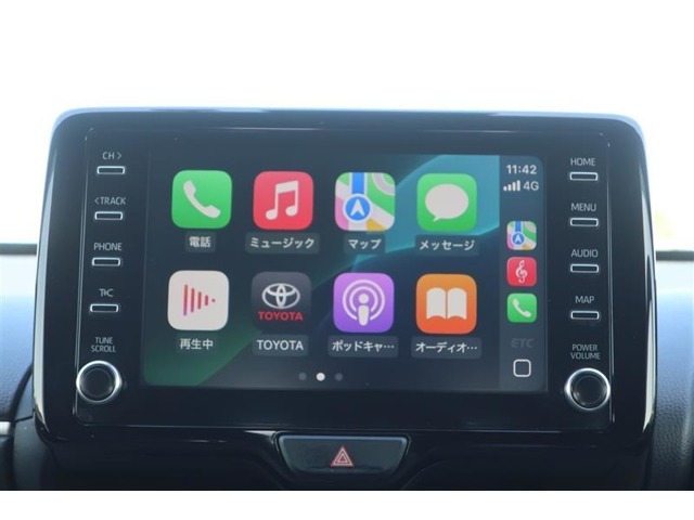 ディスプレイオーディオを装備。スマホとクルマをつなぐことで、これまでのナビに加えて、いろんなサービスが楽しめます。