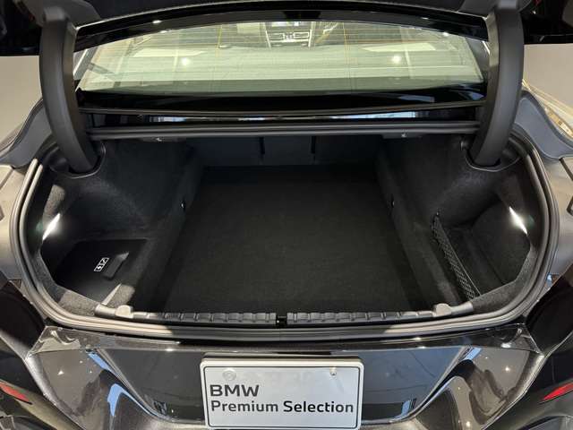 BMW　Premium　Selection　調布/〒182-0015東京都調布市八雲台2-14-1/TEL.042-426-1166/営業時間：10：00-18：00