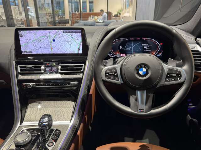 BMW　Premium　Selection　調布/〒182-0015東京都調布市八雲台2-14-1/TEL.042-426-1166/営業時間：10：00-18：00