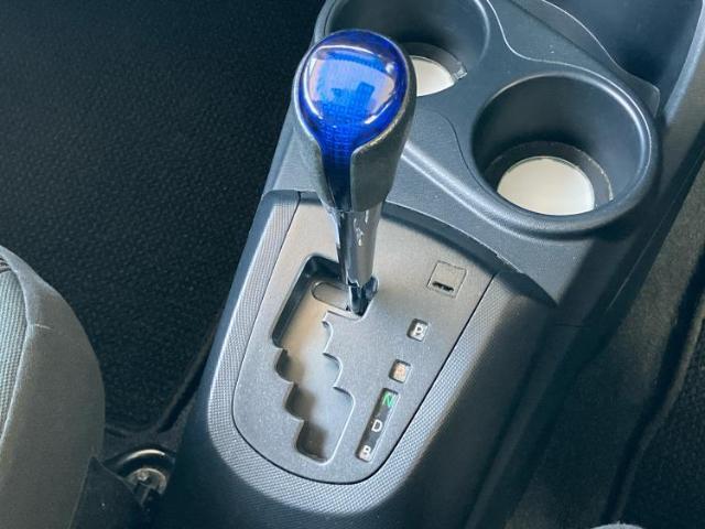 お車に合わせて無料保証以外にも、保証範囲、期間、距離を拡充させた有料保証もご用意しております！中古車の購入が初めてで不安・・・というお客様もご安心ください！