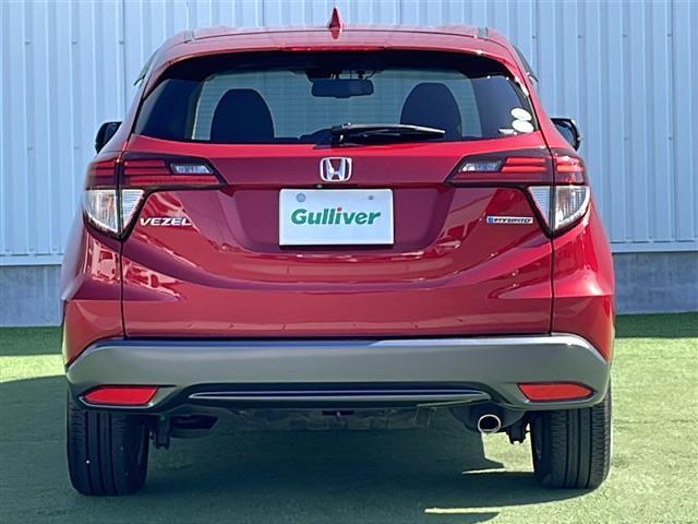 お手持ちのPCまたはスマートフォンでビデオ通話にてお車をご紹介いたします。