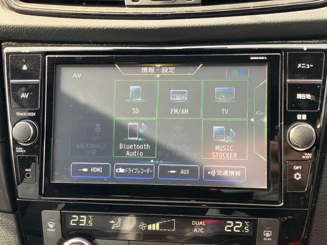 【カーナビゲーション】大変便利なナビ付。多彩な機能がございますのでご不明な点などございましたらお問い合わせくださいませ。