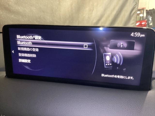 Bluetoothに接続することで、スマートフォンに入っている音楽アプリを車内で楽しめたり、通話が出来ます♪