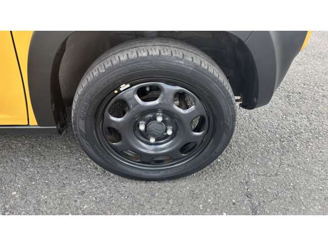 車の購入にはさまざまな不安があると思います。是非わからないことはお気軽にご質問ください。お役に立てるようスタッフ一同がんばります！画像にない部分やご不明点ございましたらお気軽にお問い合わせください。