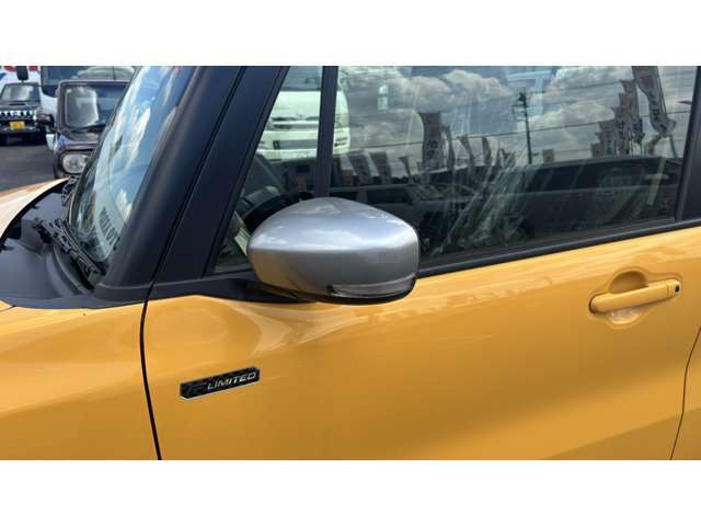 新車から高品質な中古車まで幅広く取り扱っております！地域の皆様のお役に立ちたい一心で営業中！スタッフ一同、元気な挨拶でお出迎えいたします。この後の写真もゆっくりとご覧ください♪