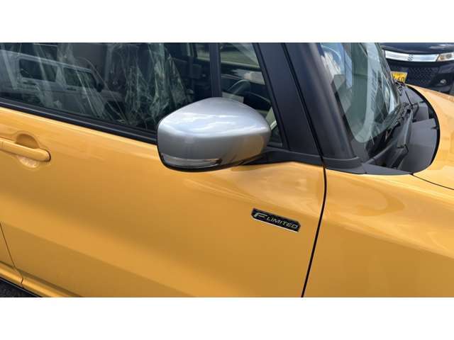 大型工場（民間車検場）を完備し、車検や整備を 専門スタッフが行います。車検はもちろん安心6ヶ月点検まで、メニューは豊富に取り揃えています。販売だけでは無く、安心と信頼のカーライフをお届けしています。