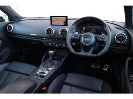 別途格安にて保証付き販売も可能です。ライトプラン、スタンダードプラン、プレミアムプランの3通りからお選びいただけます。プランの詳細については店舗まで直接お問い合わせください。