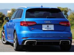 オートローンはイオンクレジット、オリコ、ジャックス、プレミアファイナスの4社から選択可能です。実質年利2.9％から（信販会社により多少前後いたします。またオートローンをご利用の際は事前審査が必要です）